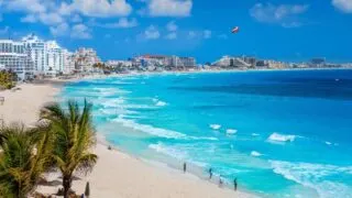 waar ligt cancun mexico