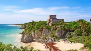 Hoe kom je van het vliegveld van Cancún naar Tulum, Mexico?