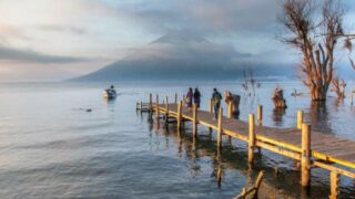 Hoe kom je van Antigua naar San Marcos la Laguna, Guatemala?