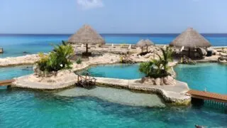 Hoe kom je van Holbox naar Cozumel, Mexico?